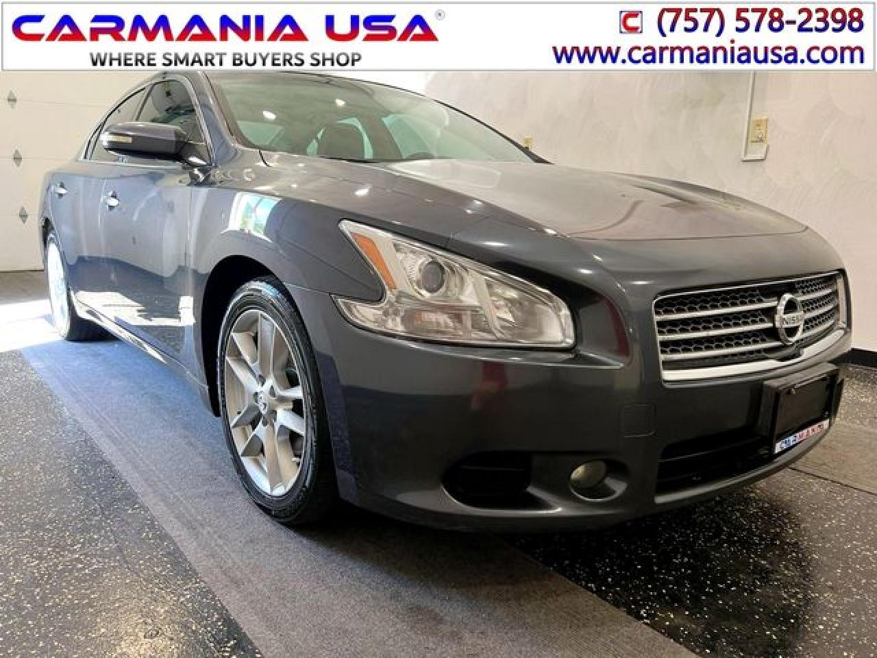 NISSAN MAXIMA 2010