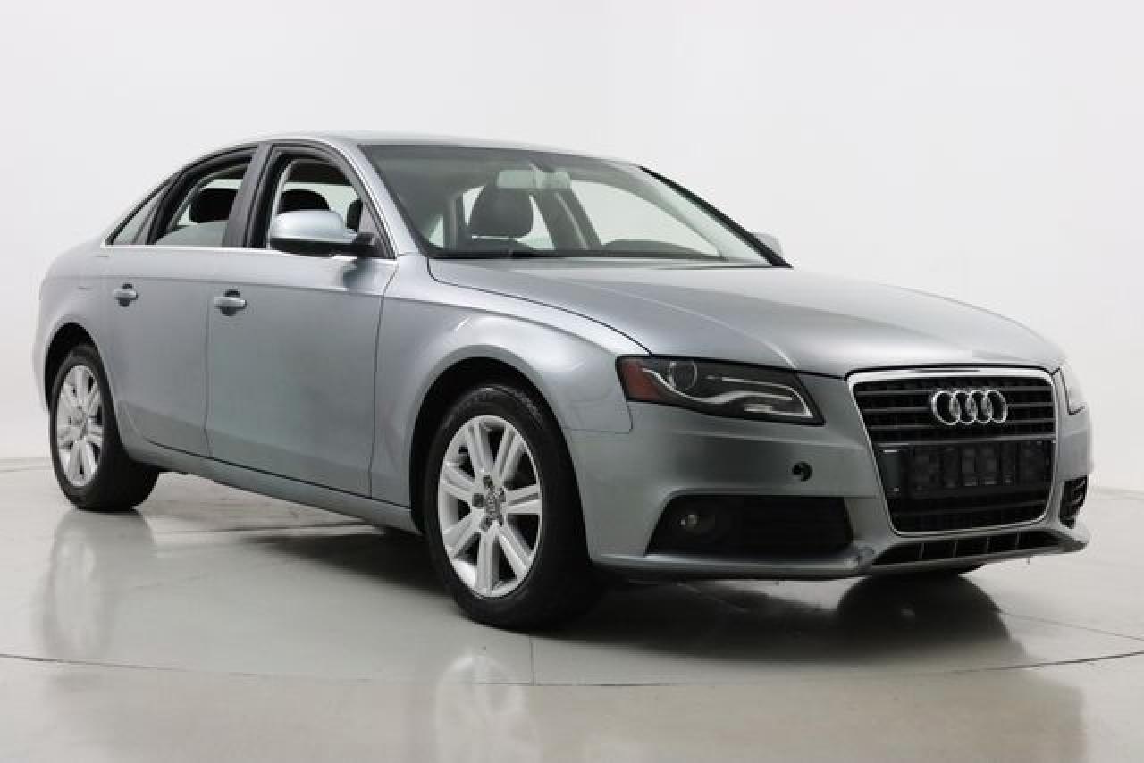 AUDI A4 2011
