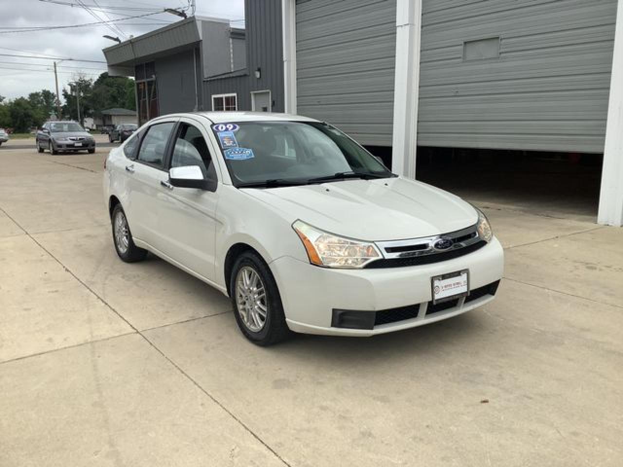 FORD FOCUS SE 2009