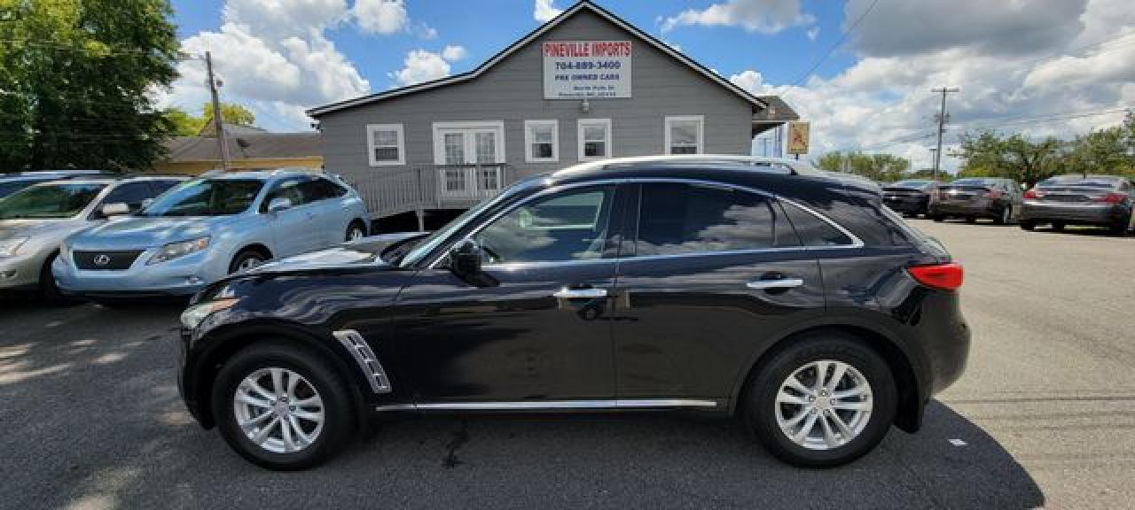 INFINITI FX35 2012