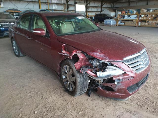 HYUNDAI GENESIS 3. 2011