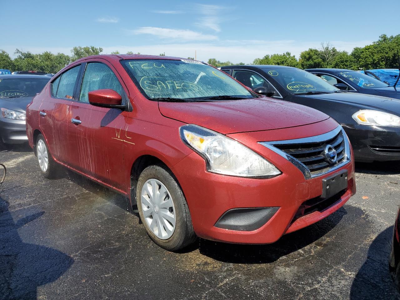 NISSAN VERSA S/S 2018