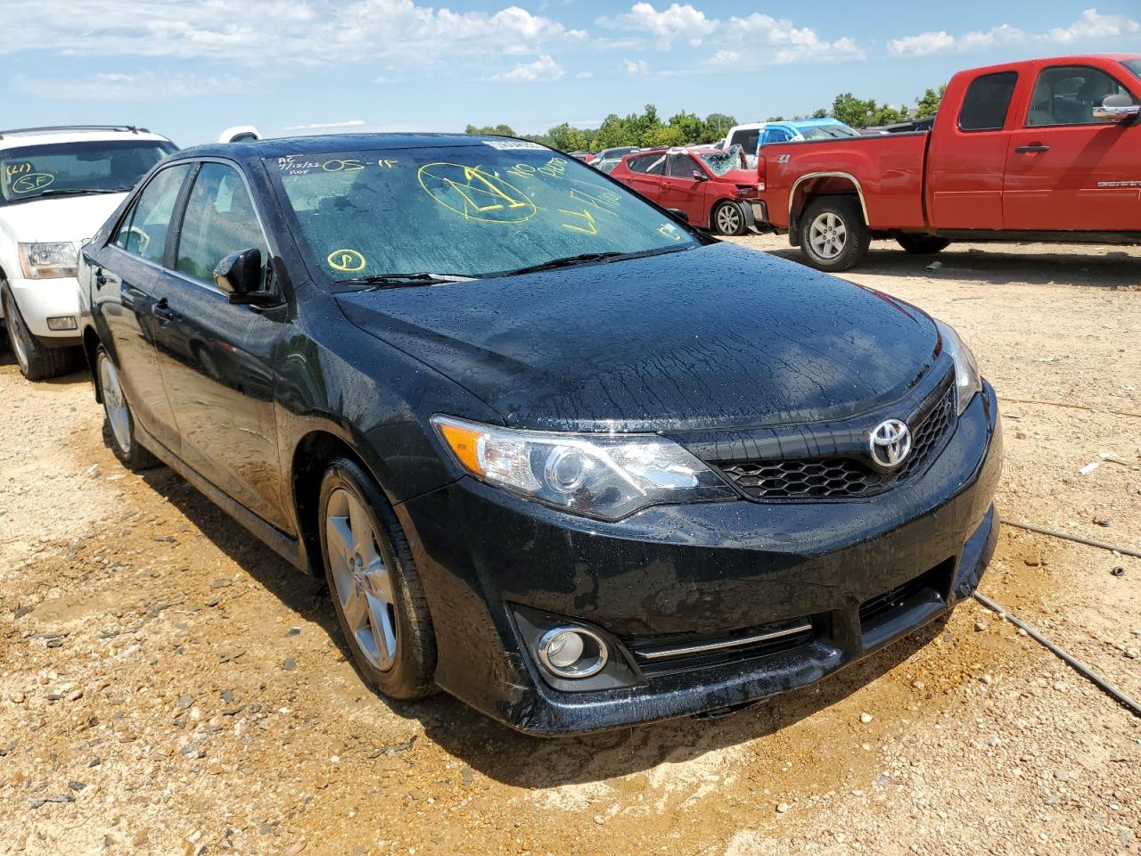 TOYOTA CAMRY 2014