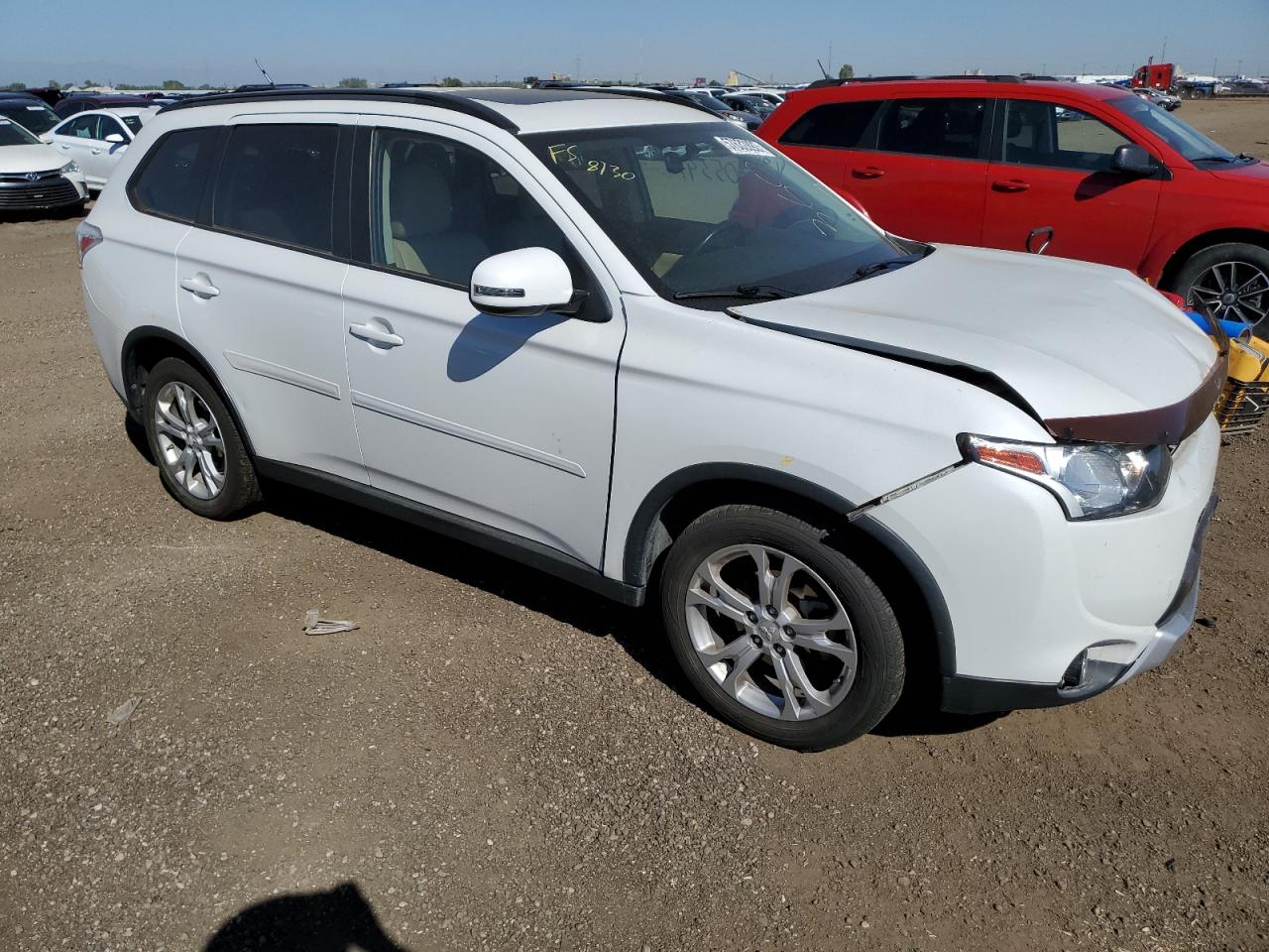 Mitsubishi Outlander 2015