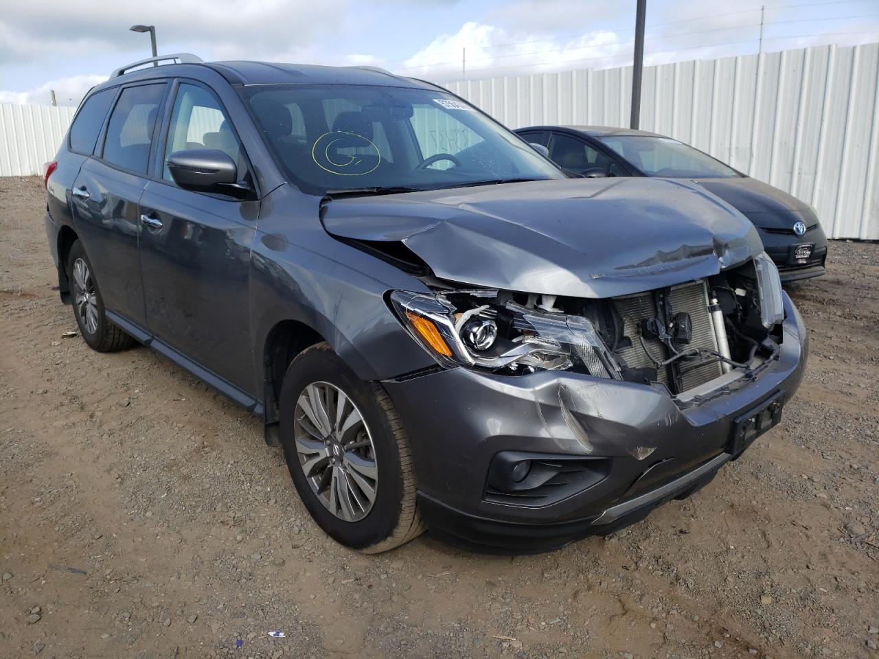 NISSAN PATHFINDER 2018