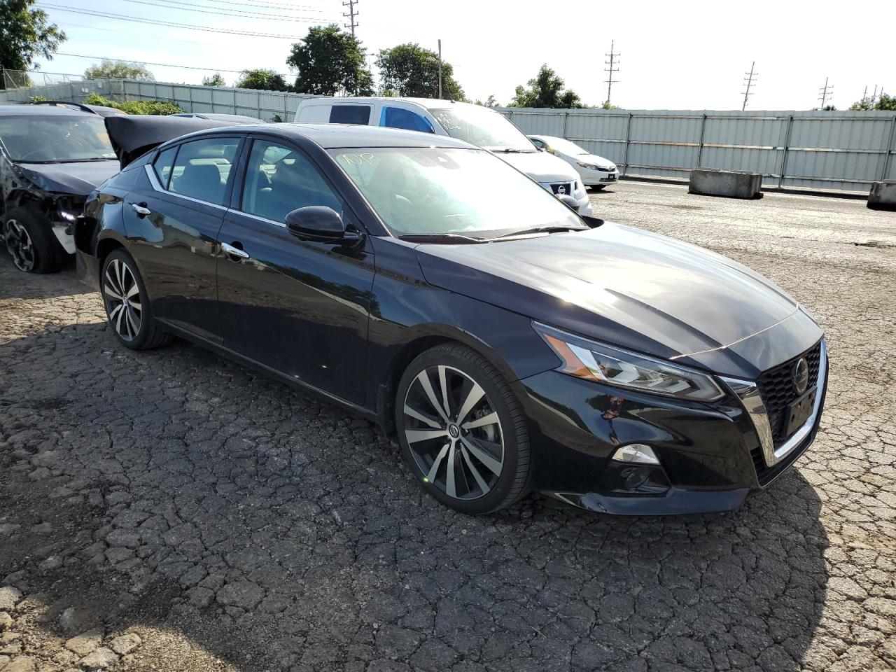 Nissan Altima 2020