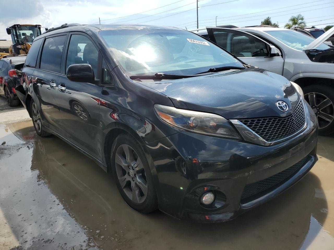 Toyota Sienna 2015