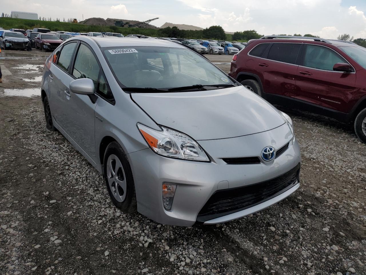 TOYOTA PRIUS 2014