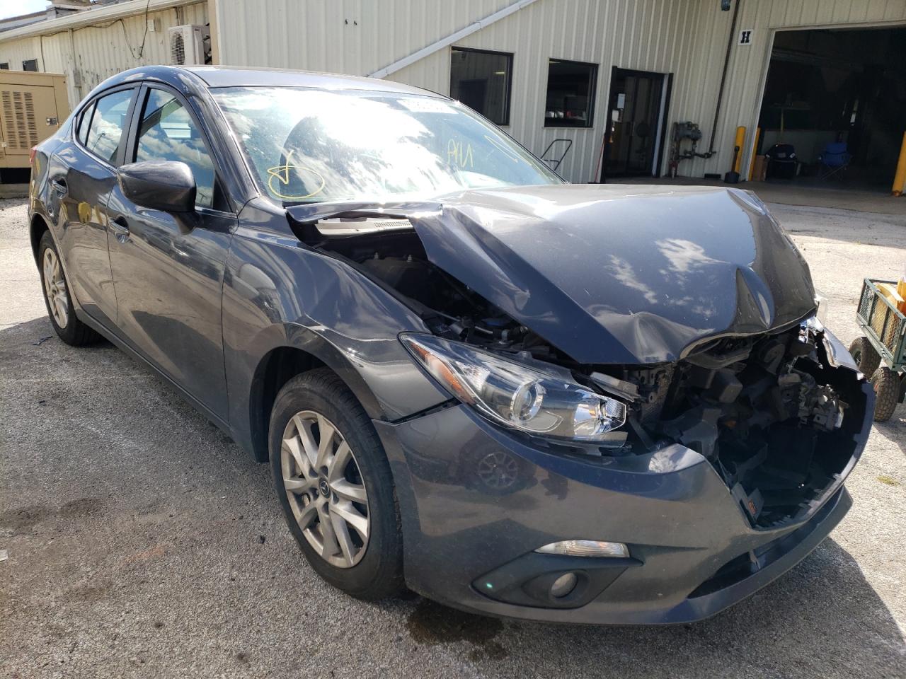 Mazda 3 2016