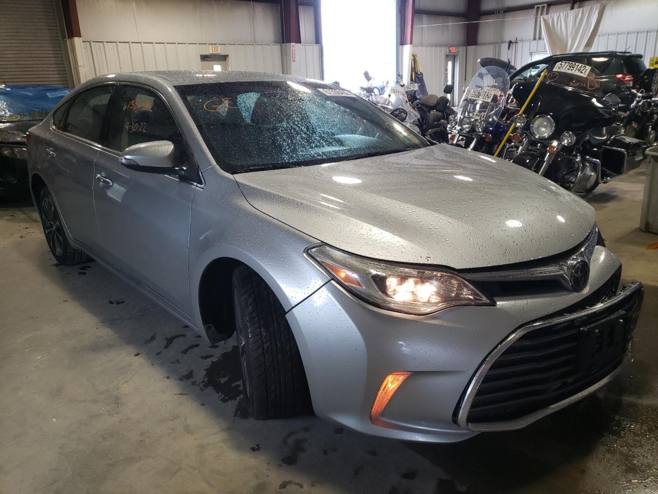 Toyota Avalon 2018