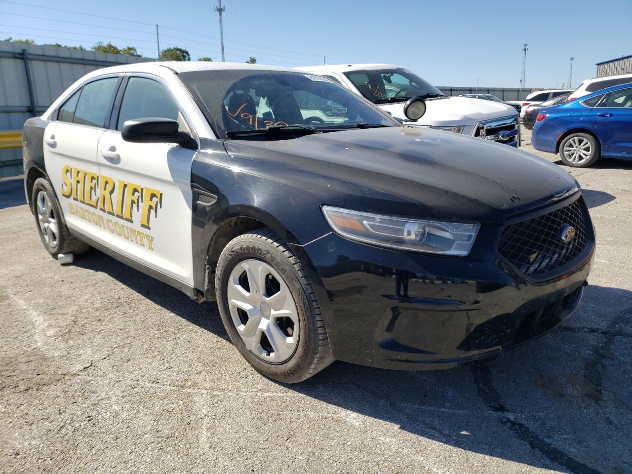 Ford Taurus 2016