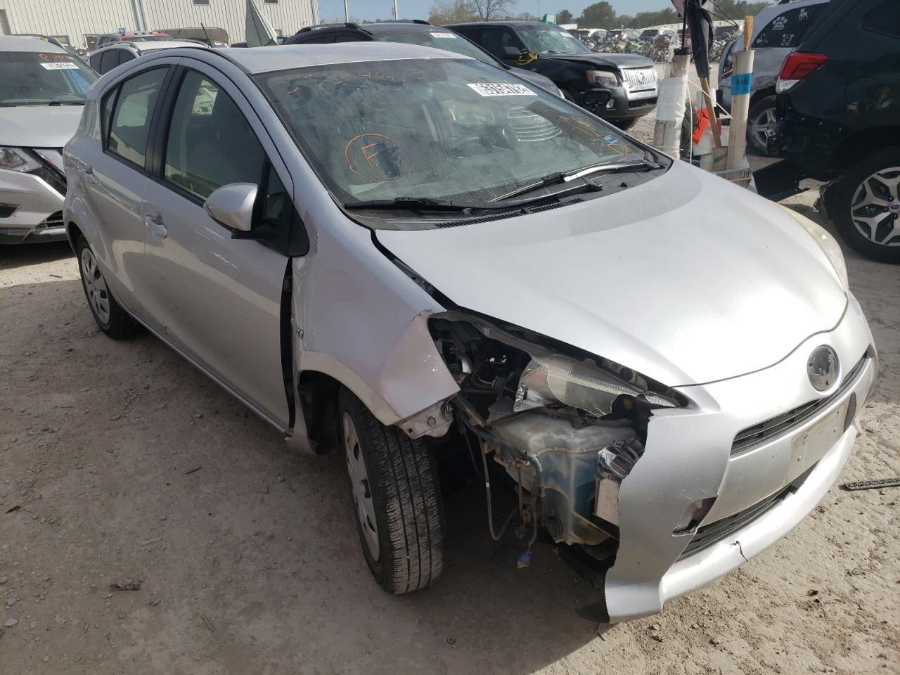Toyota Prius c 2013