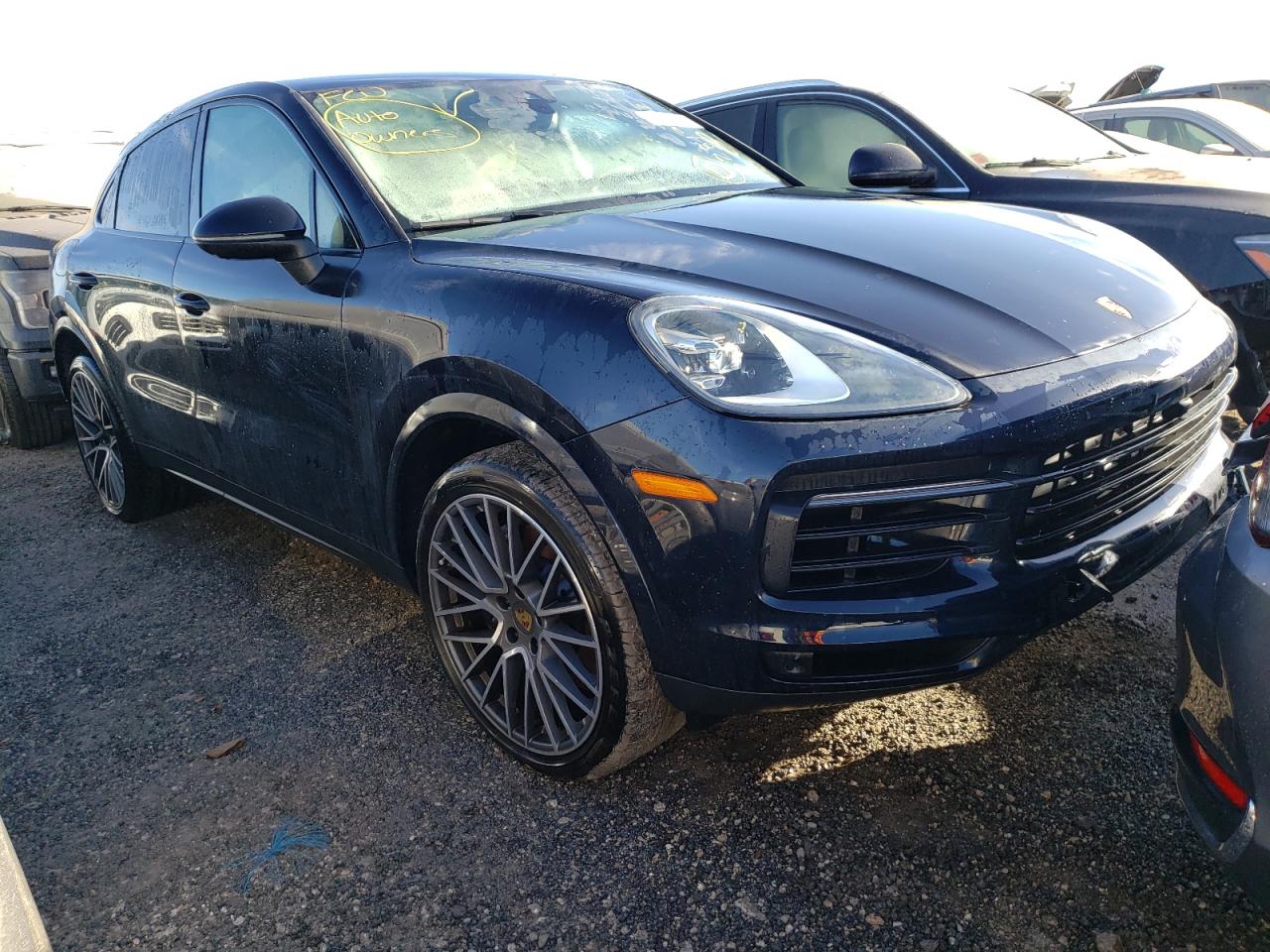 Porsche Cayenne 2021