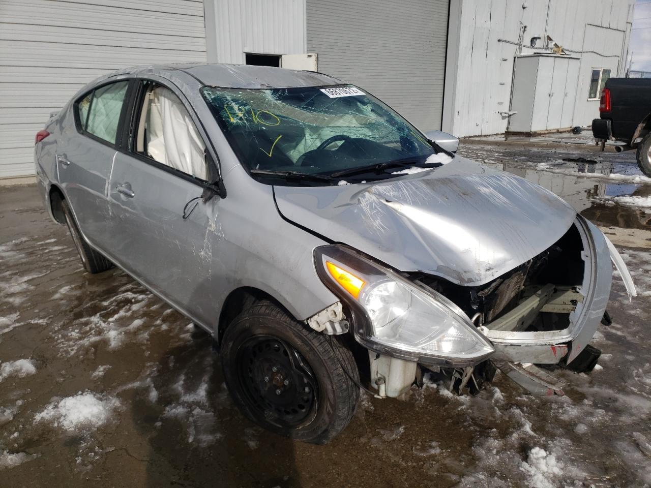 Nissan Versa 2019