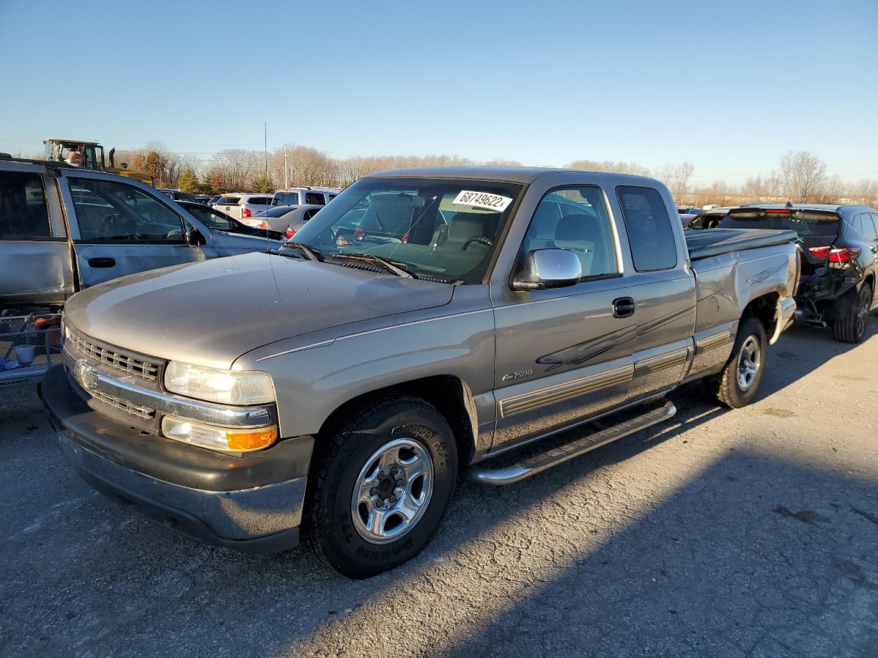 CHEVROLET SILVERADO 2001