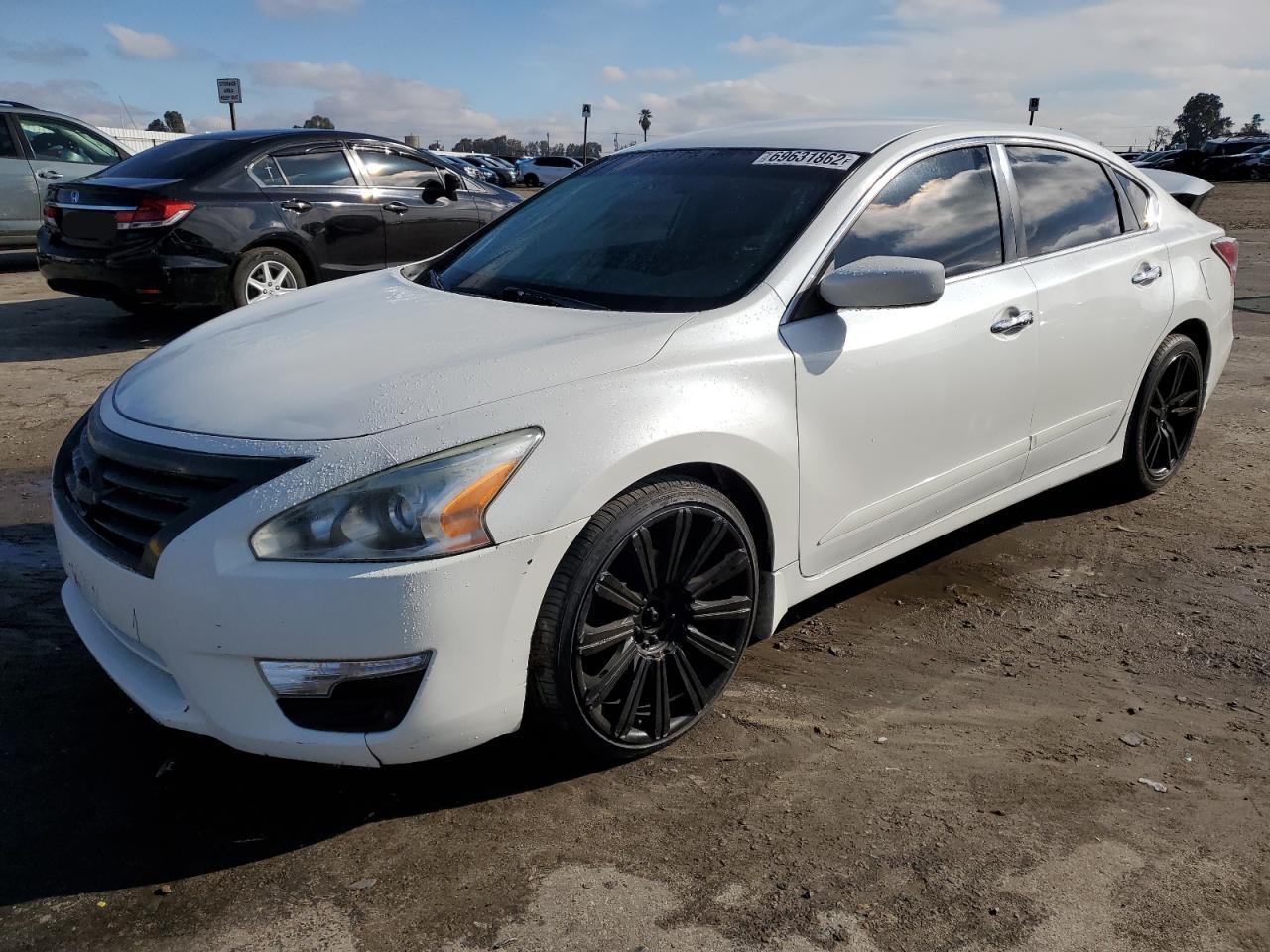 Nissan Altima 2014