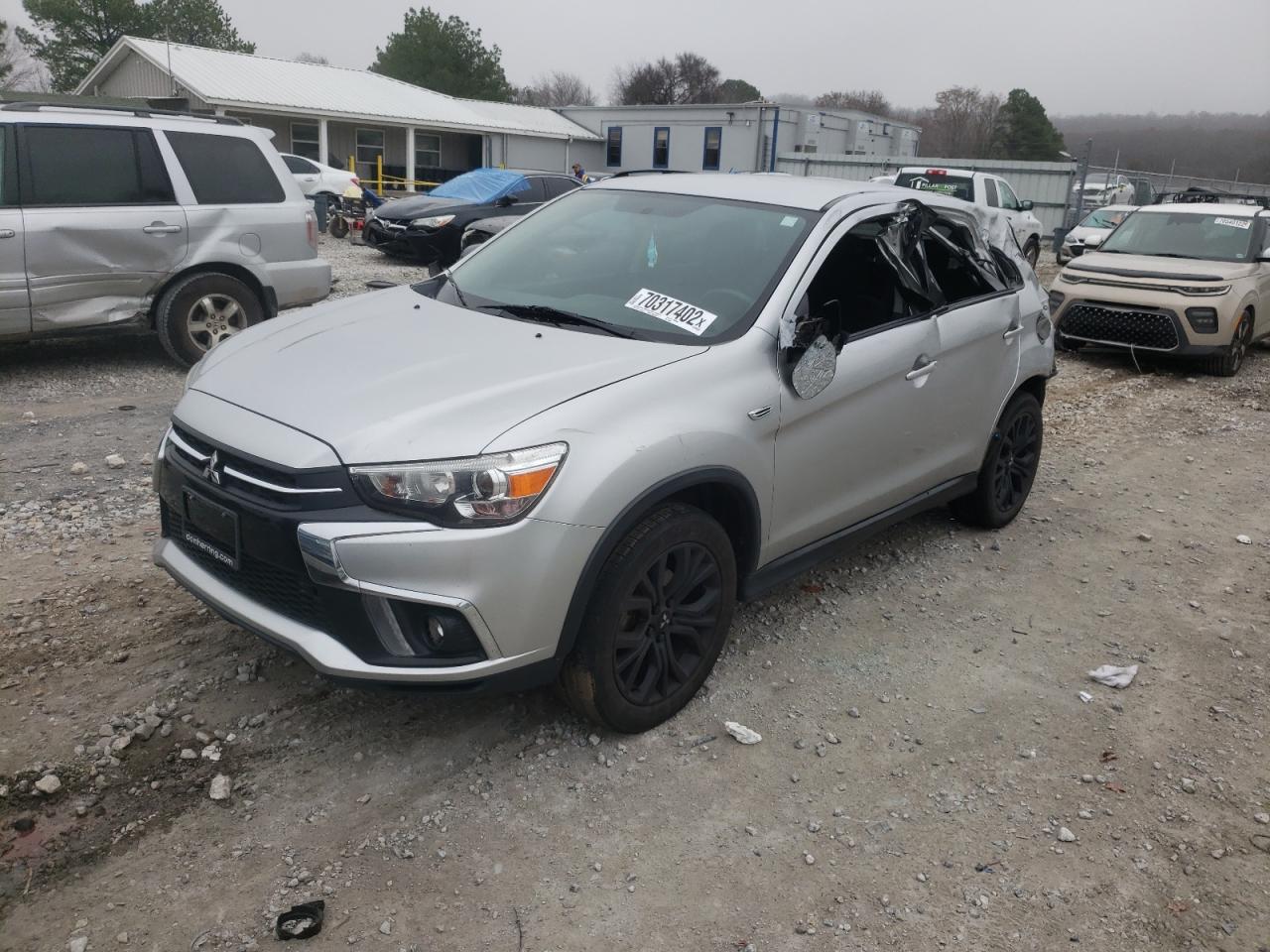 MITSUBISHI OUTLANDER 2018