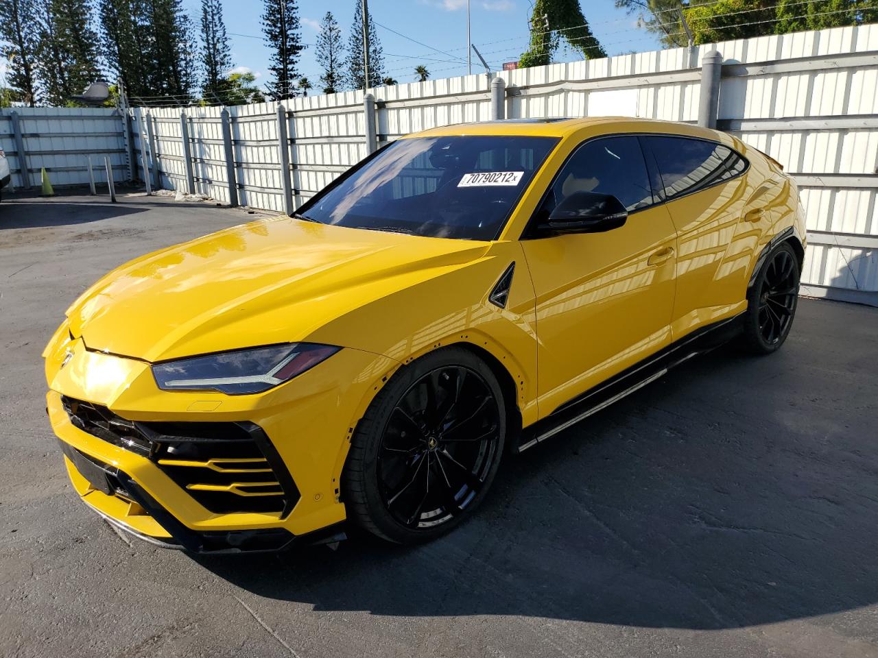 Lamborghini Urus 2019