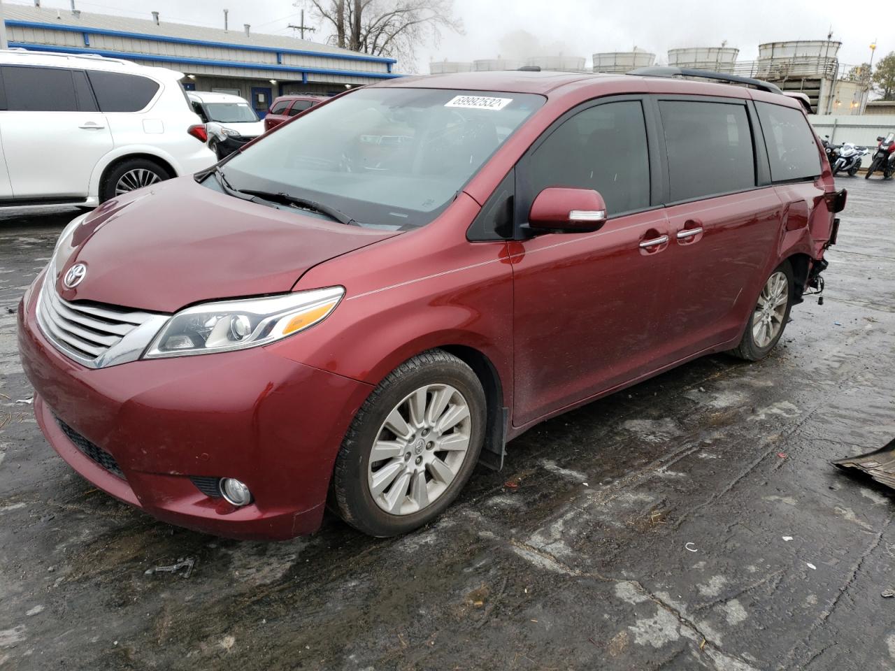 Toyota Sienna 2015