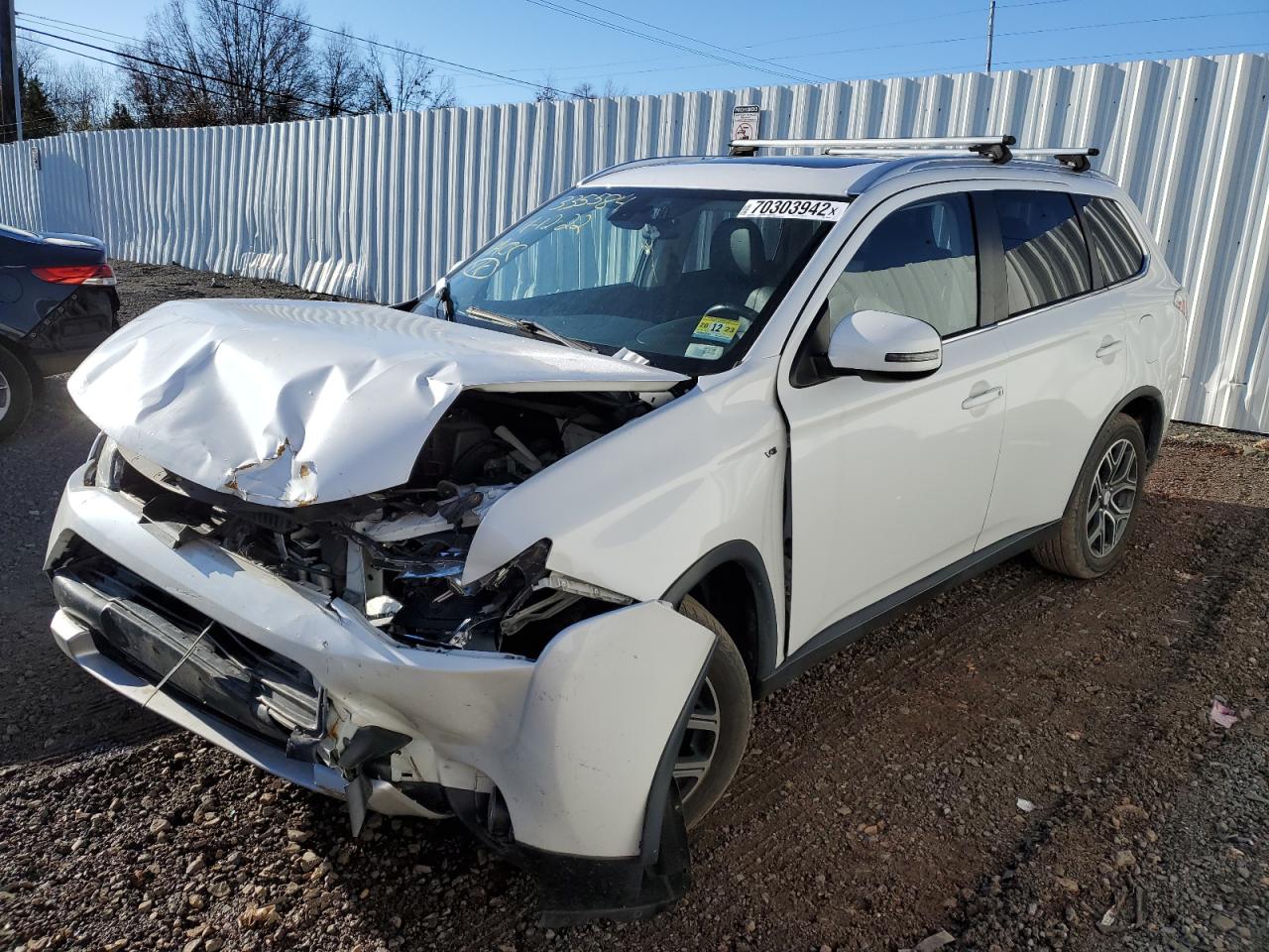 MITSUBISHI OUTLANDER 2015