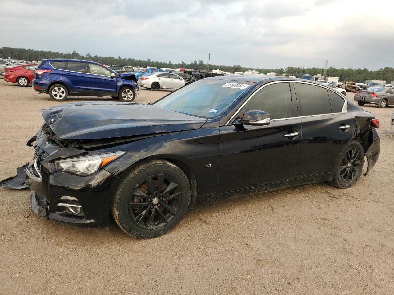 Infiniti Q50 2014