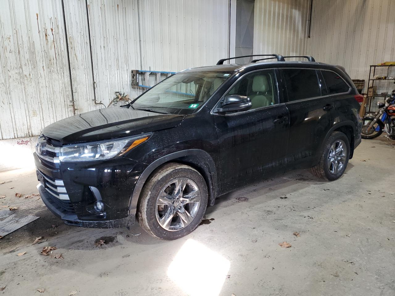 Toyota Highlander 2019