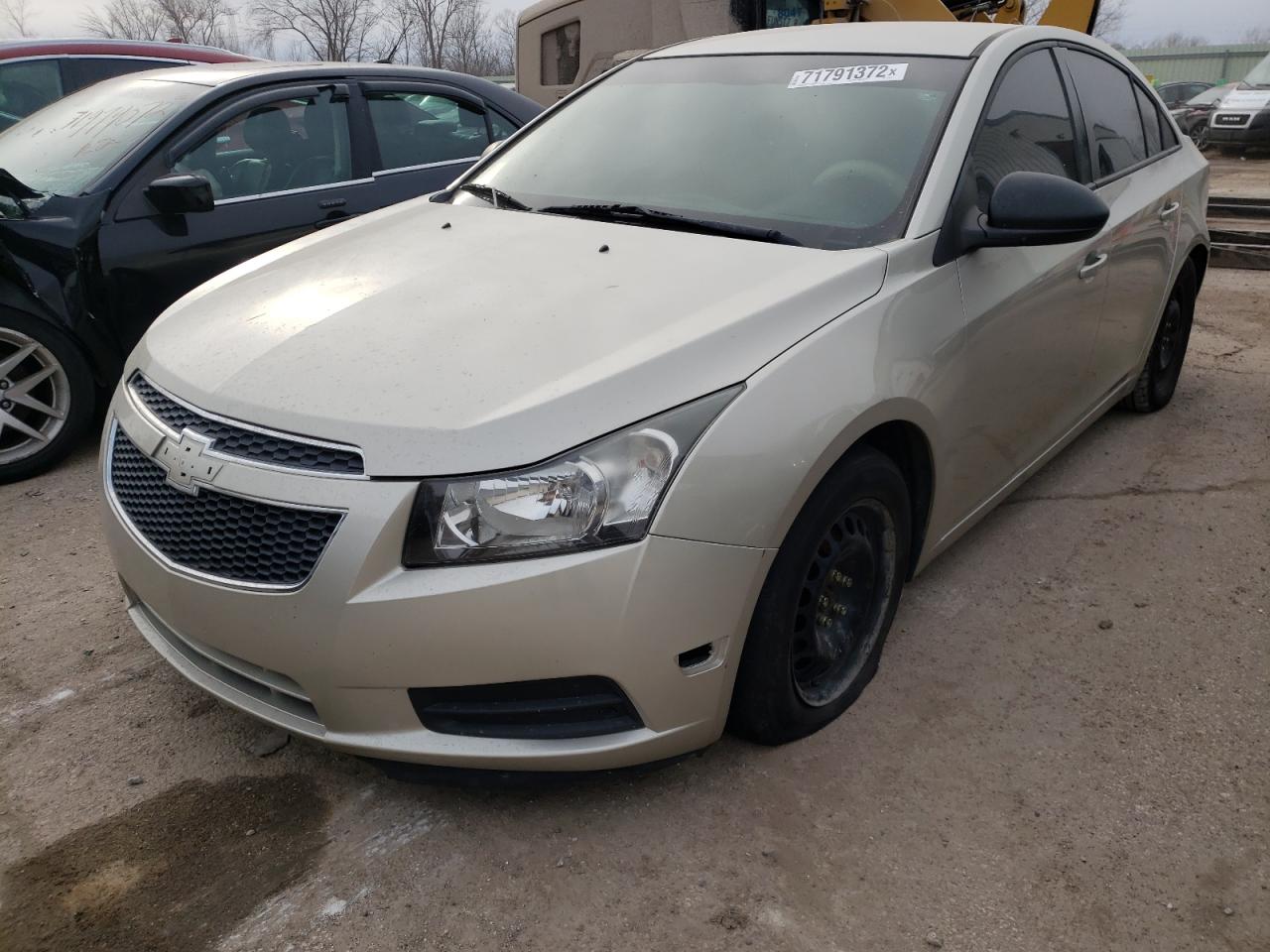 CHEVROLET CRUZE LS 2013