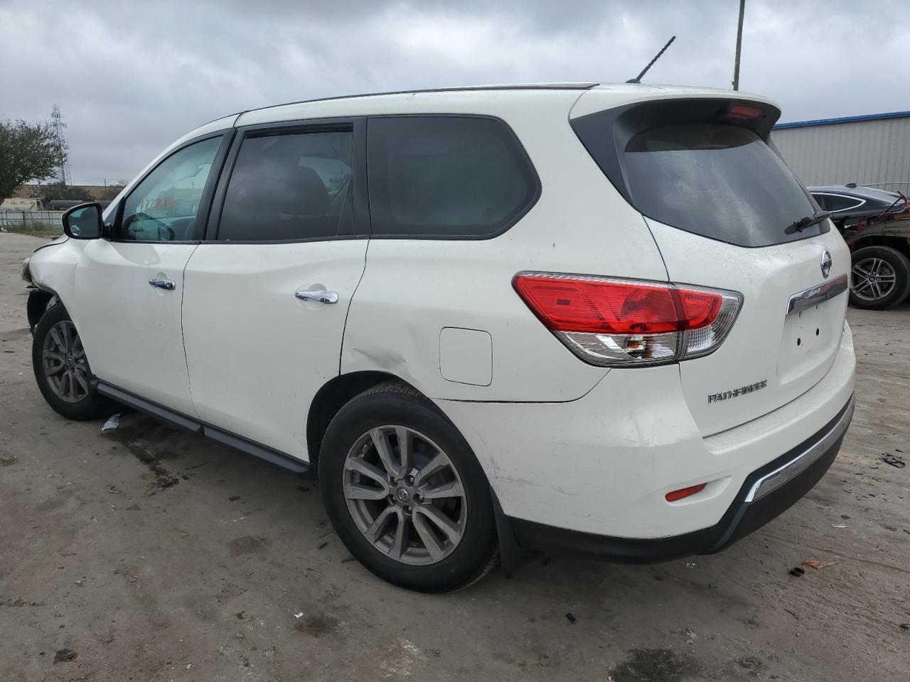 Nissan Pathfinder 2014