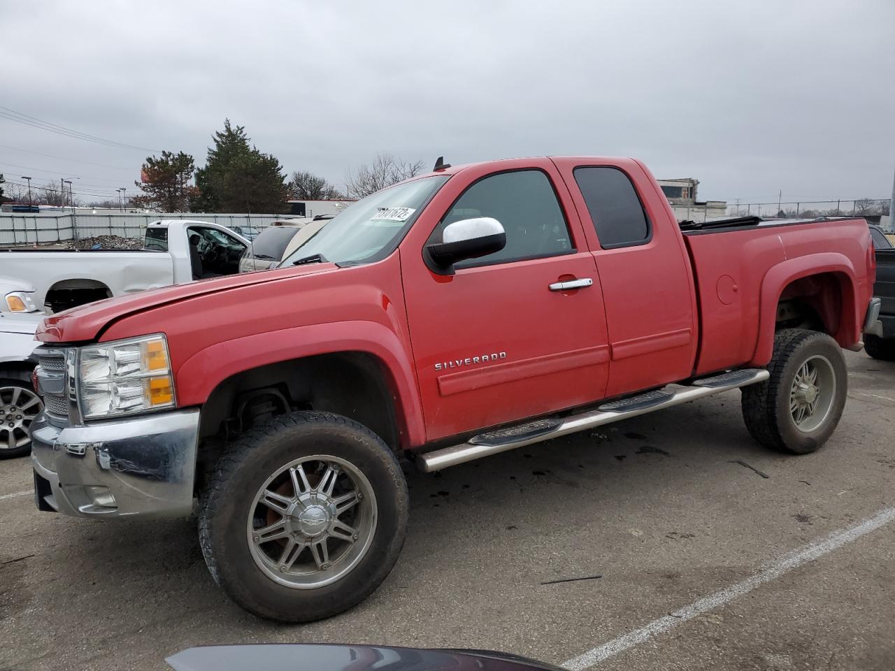 CHEVROLET SILVERADO 2013