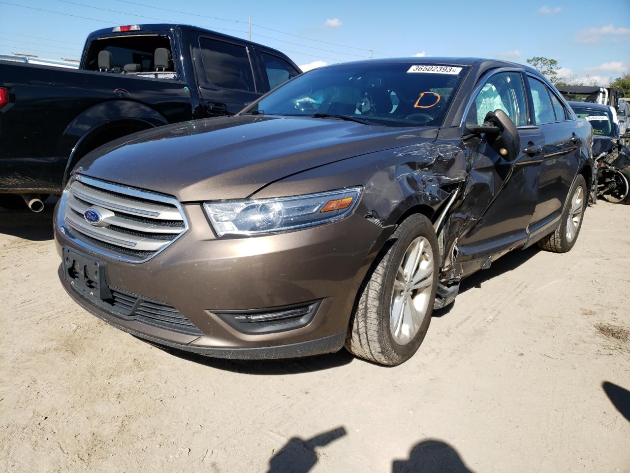 FORD TAURUS SEL 2016