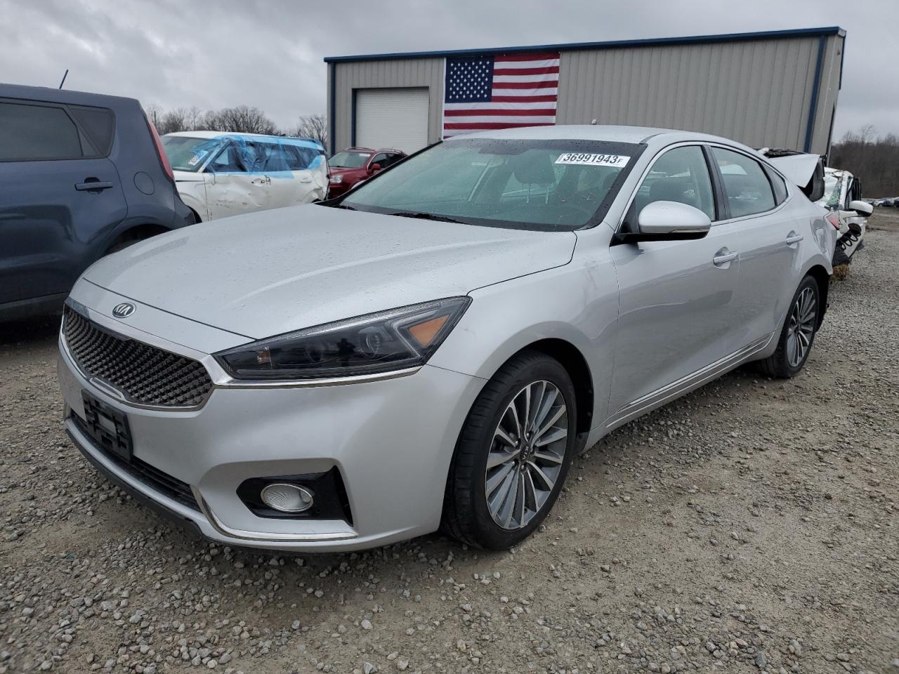 Kia Cadenza 2017