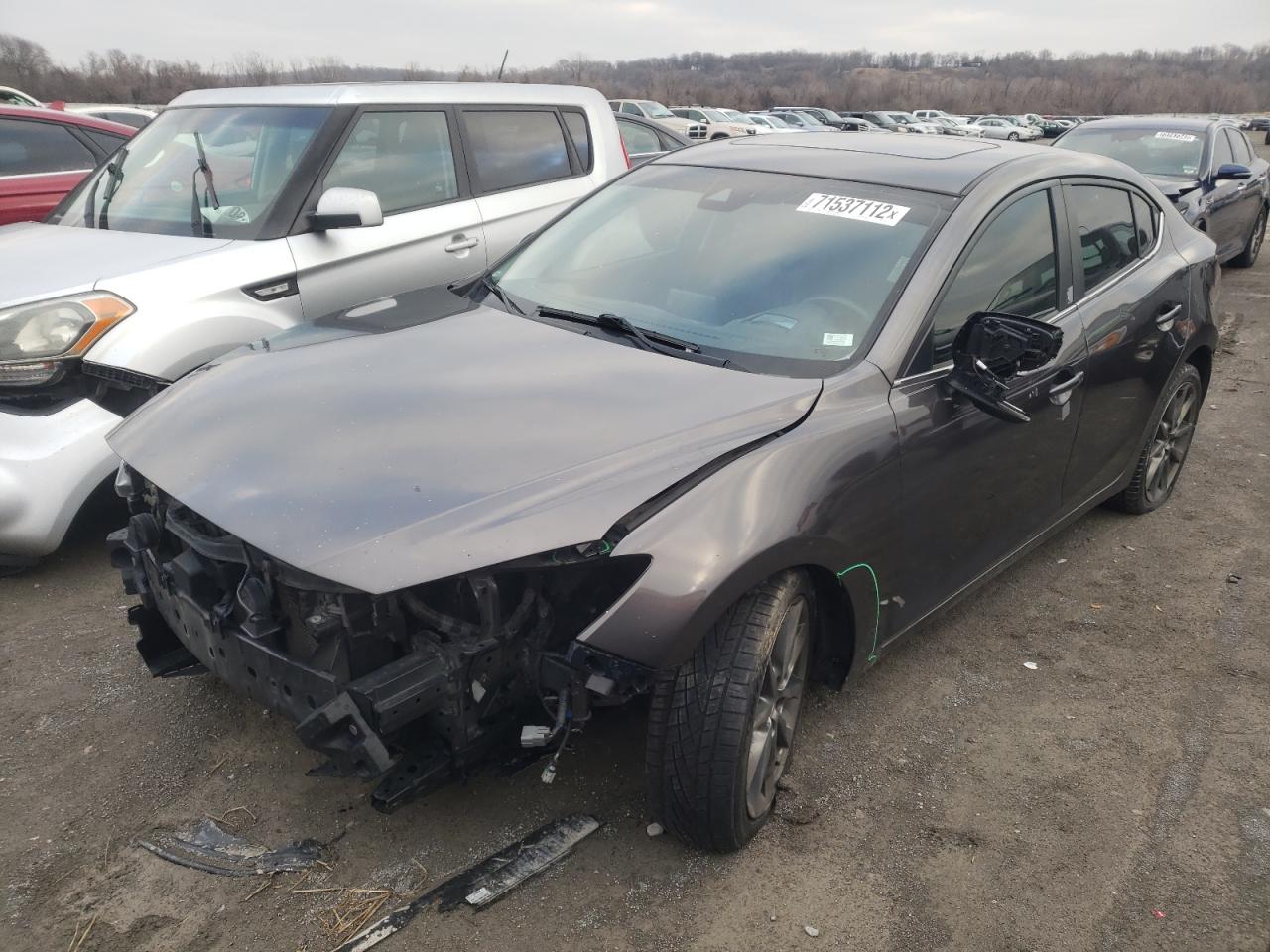 Mazda 3 2018