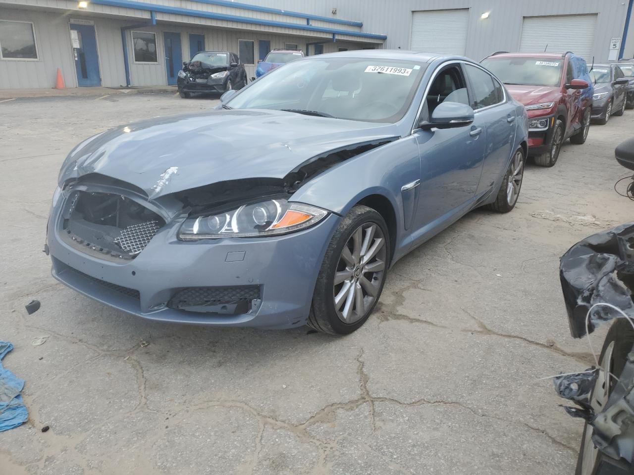 Jaguar Xf 2013