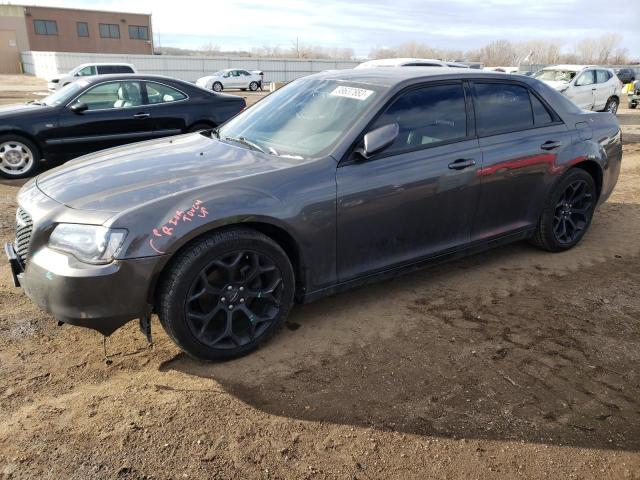 Chrysler 300 2019