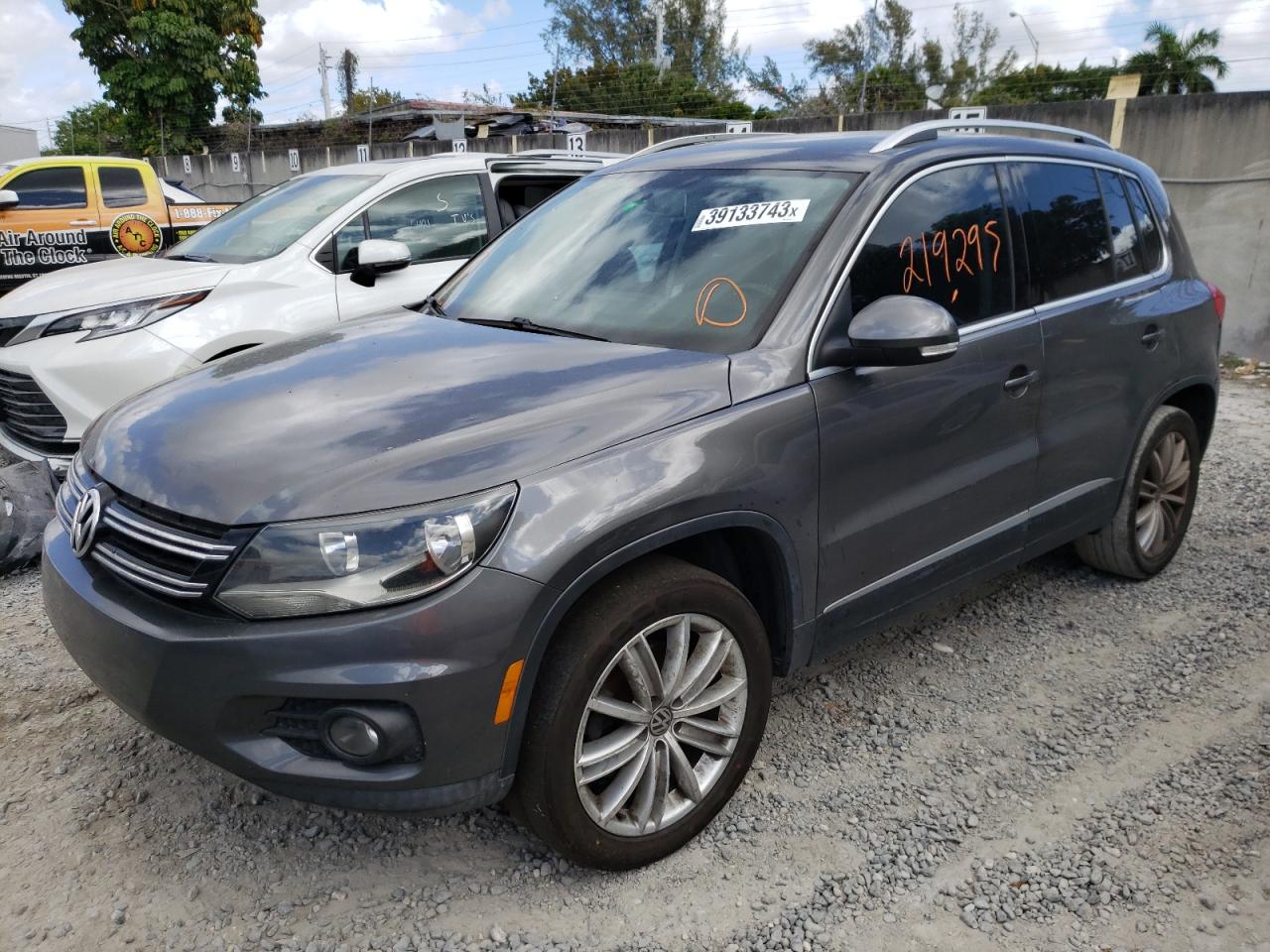 Volkswagen Tiguan 2012
