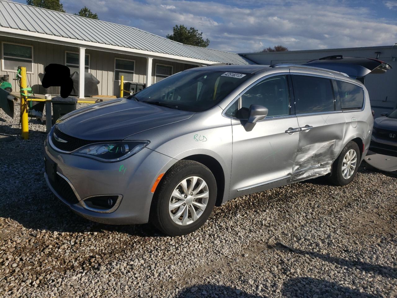 Chrysler Pacifica 2019