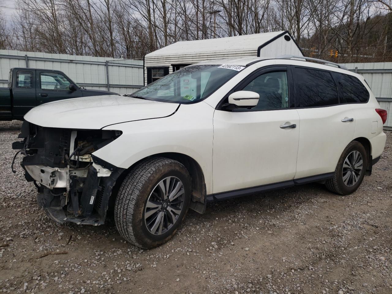 Nissan Pathfinder 2017