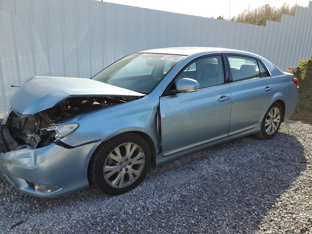 Toyota Avalon 2011