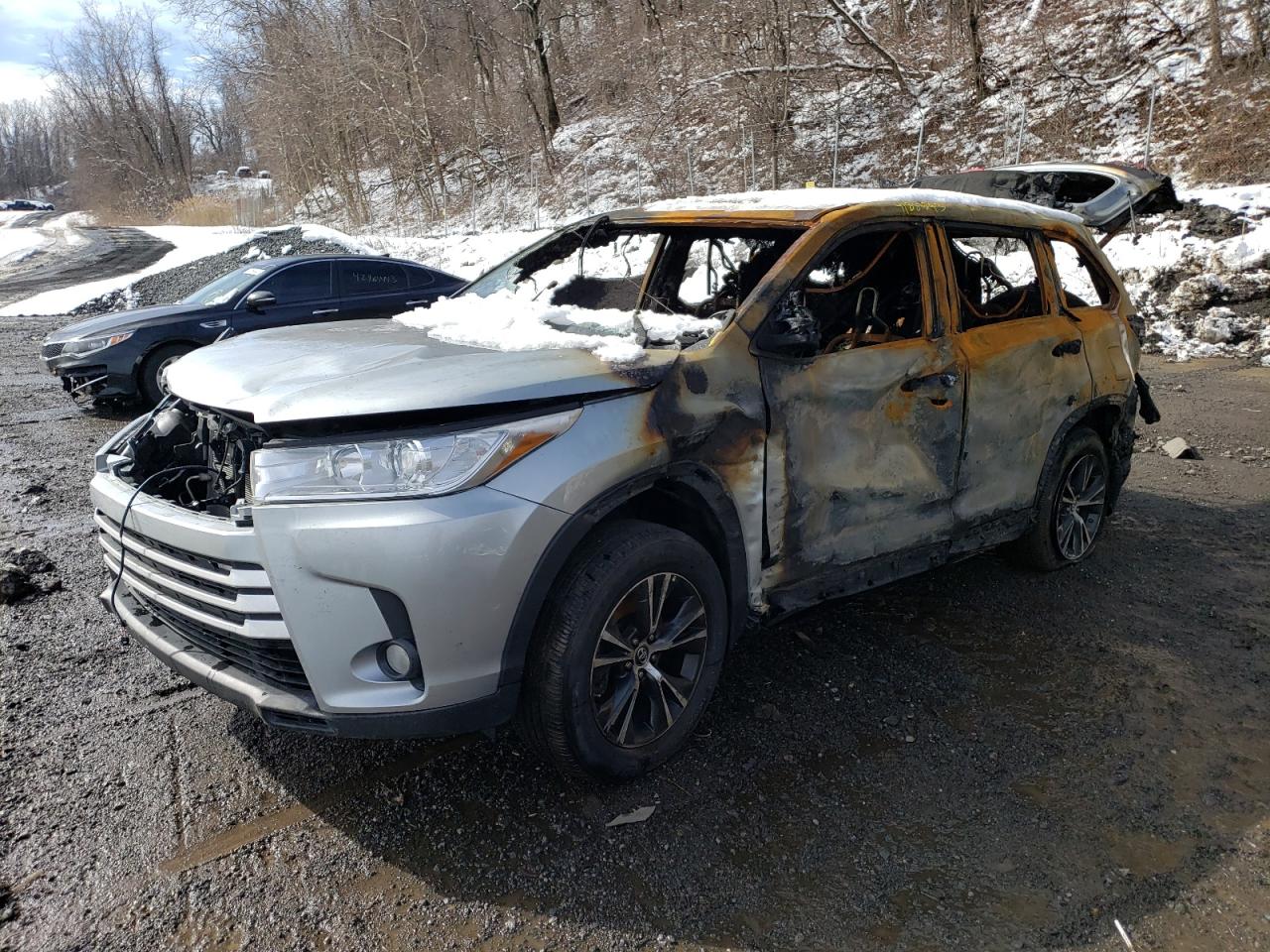 TOYOTA HIGHLANDER 2019