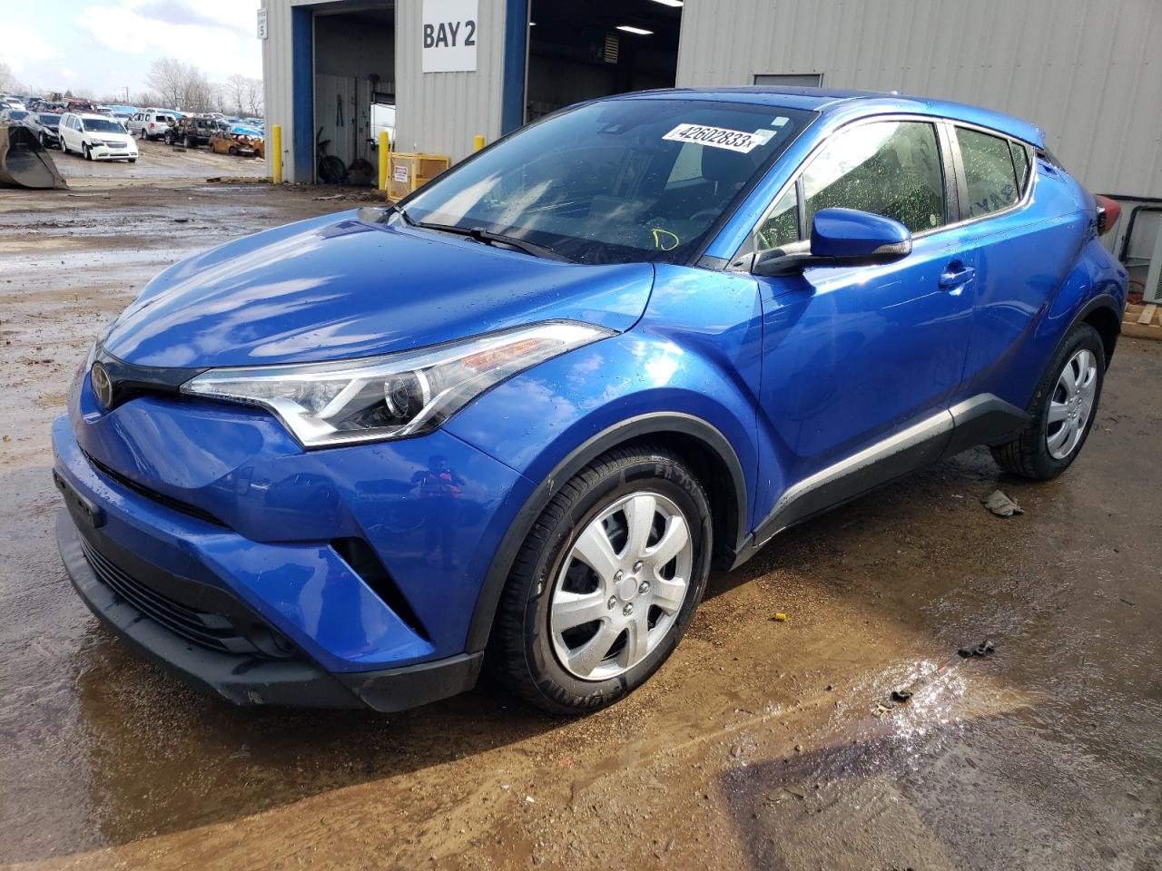 TOYOTA C-HR XLE 2019