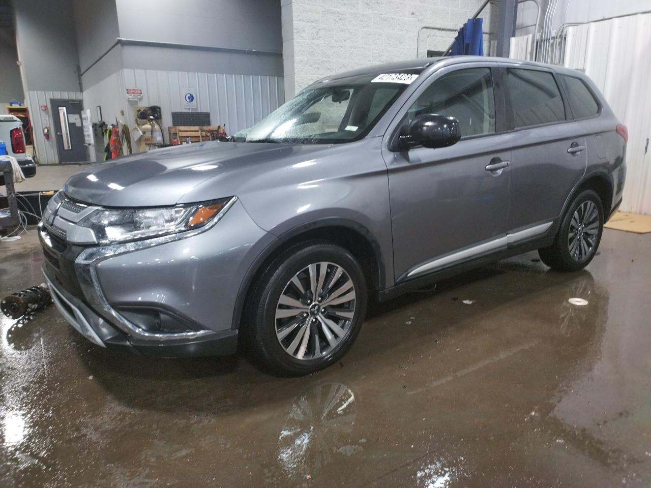 MITSUBISHI OUTLANDER 2019