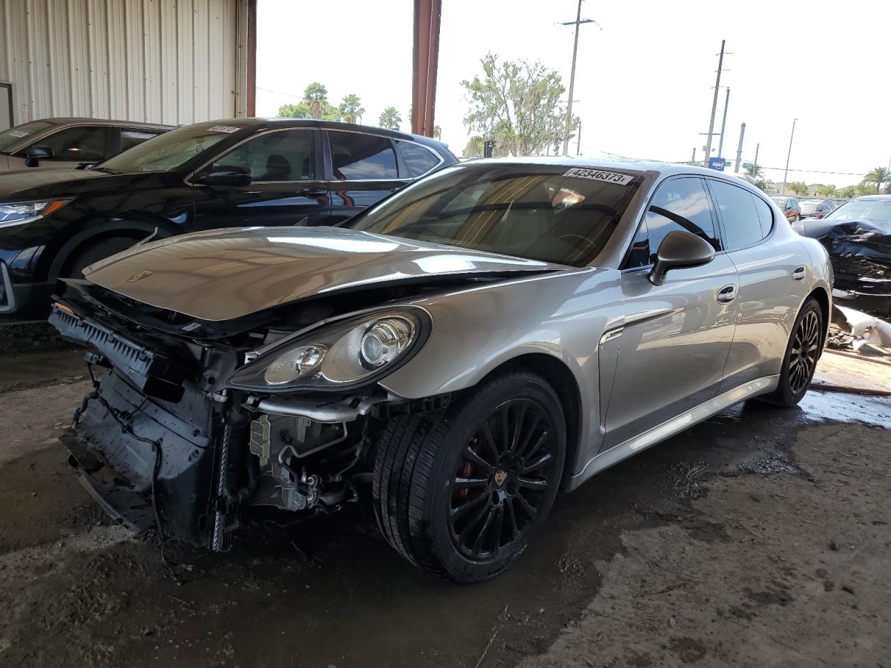 PORSCHE PANAMERA 2011