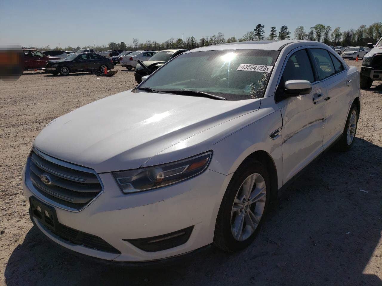 Ford Taurus 2015