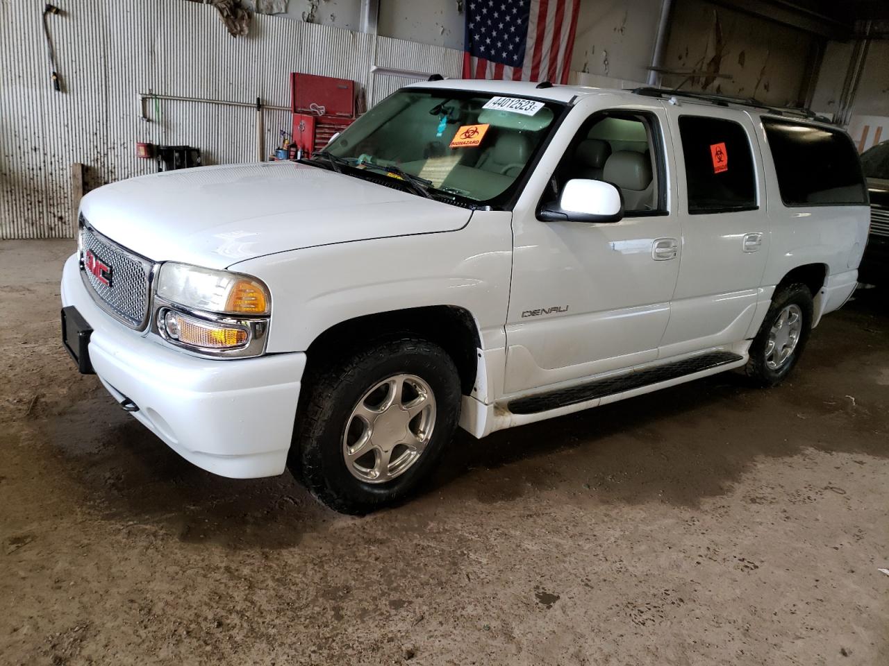 GMC YUKON XL D 2005