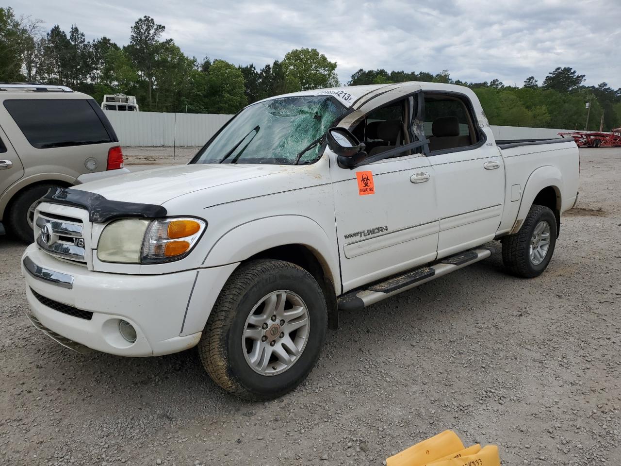 TOYOTA TUNDRA DOU 2004