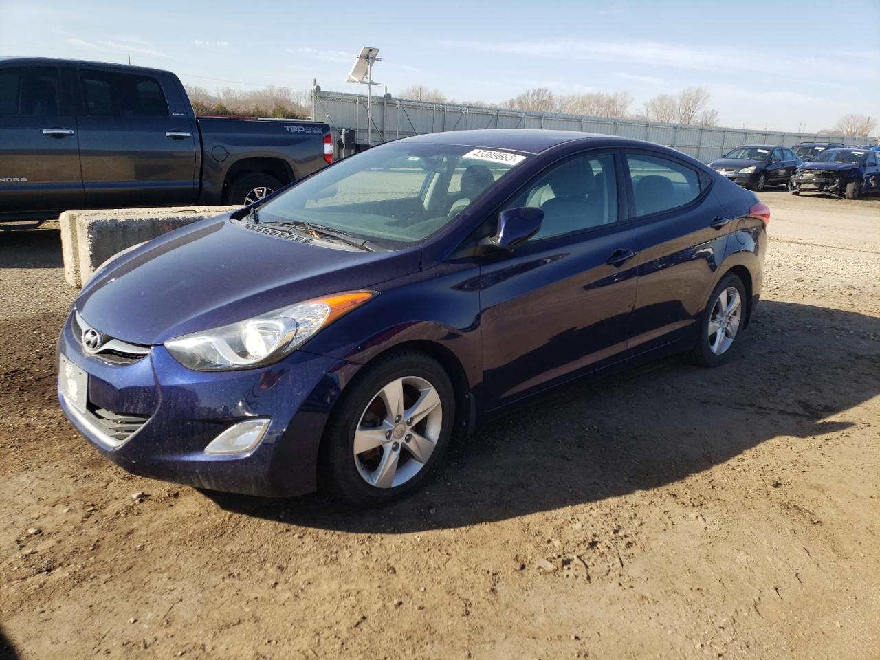 HYUNDAI ELANTRA GL 2013