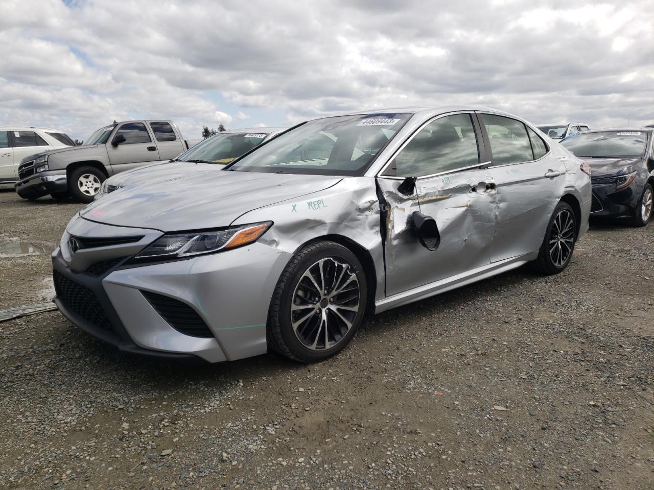 Toyota Camry 2018
