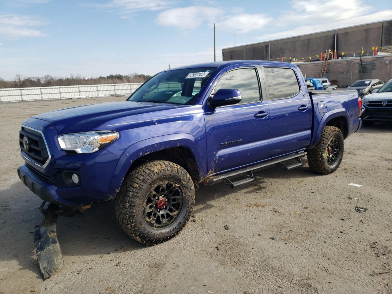 TOYOTA TACOMA DOU 2023