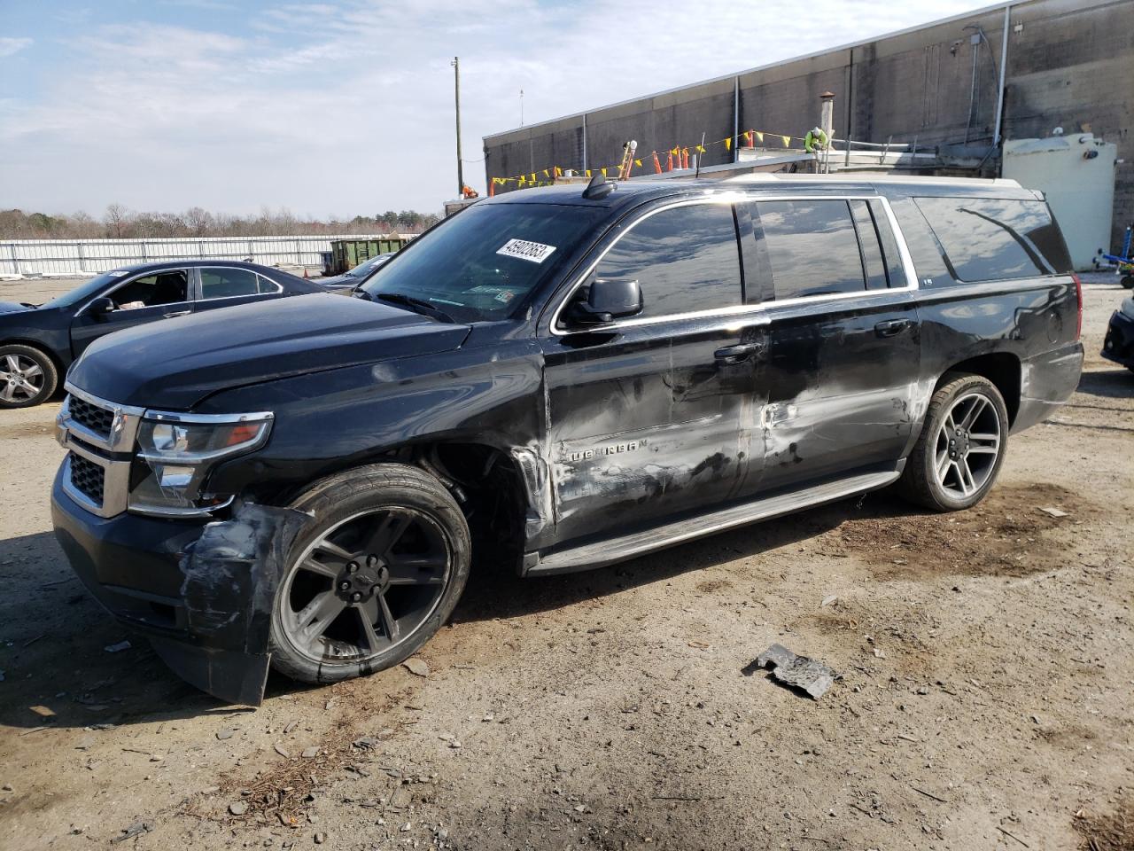 Chevrolet Suburban 2016