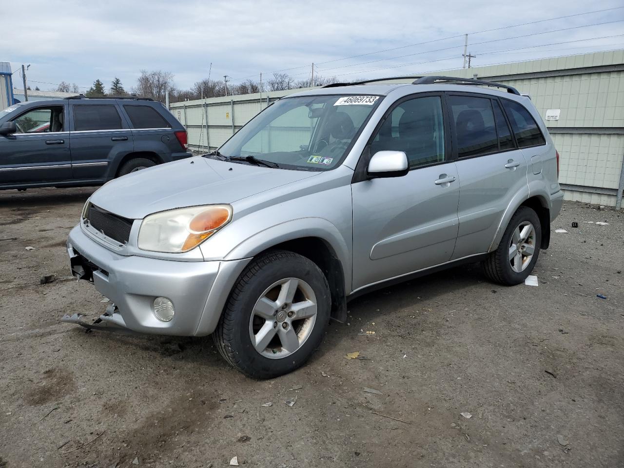 TOYOTA RAV4 2005